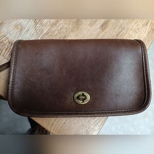 Mini vintage Coach bag